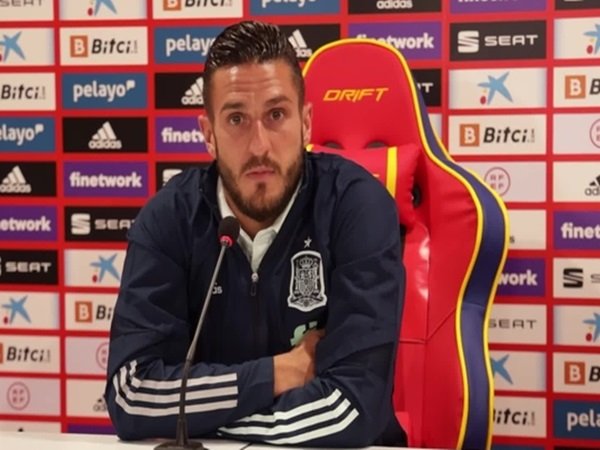 Gelandang Spanyol