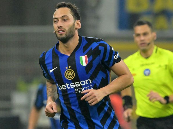 Hakan Calhanoglu