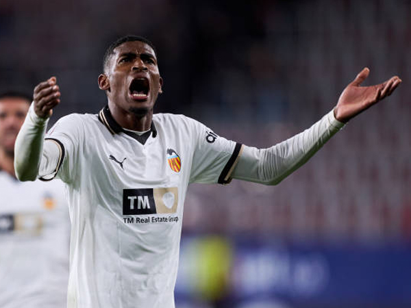 Alasan Arsenal Ingin Rekrut Cristhian Mosquera dari Valencia