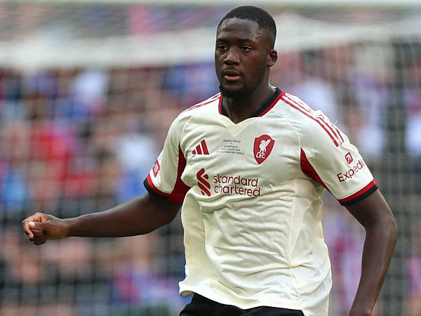 Ibrahima Konate Bertahan di Anfield: Madrid Tunda Rencana Hingga 2026