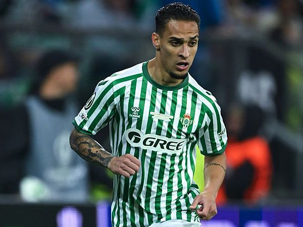 Real Betis Mulai Kehabisan Waktu untuk Rekrut Antony
